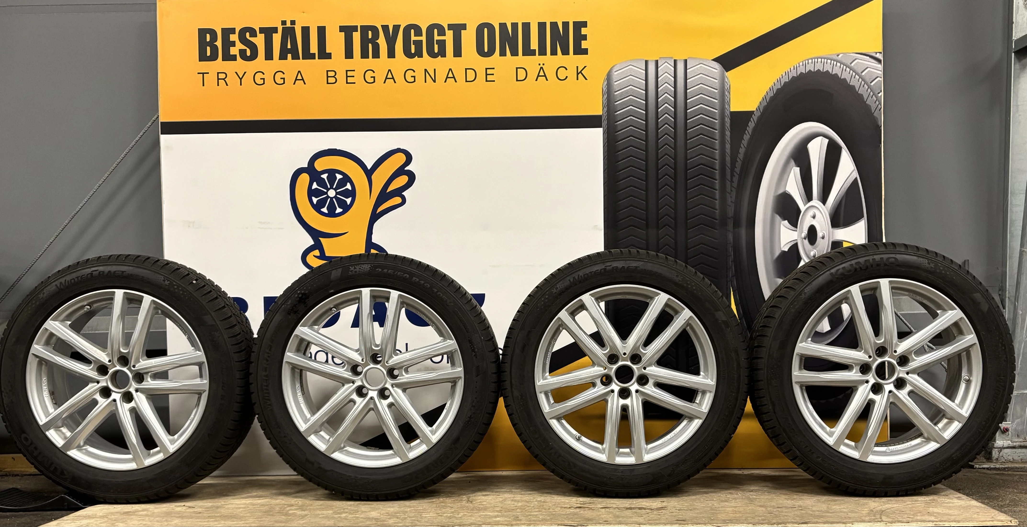 BMW X3, X4 245/50/19 Friktion (M+S)